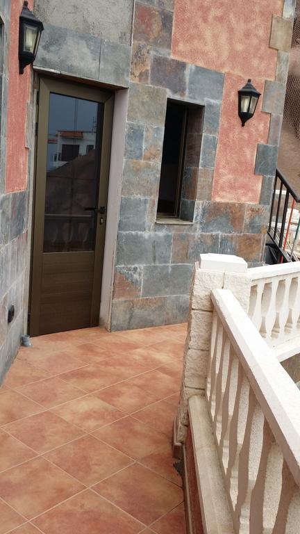 Vivienda Vacacional La Roca La Restinga Εξωτερικό φωτογραφία